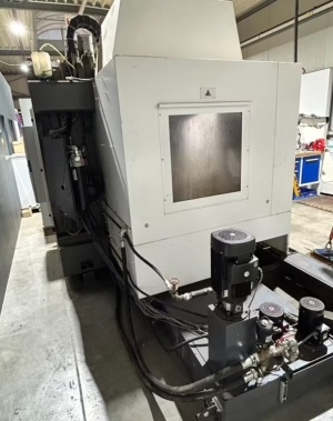 Обрабатывающий центр с ЧПУ 3-осевой CFV-800i Б / у Цинциннати