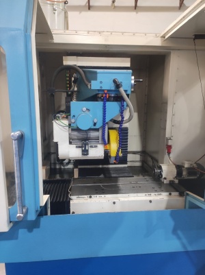 Станок специальный с ЧПУ для шлифования зубьев реек Модель ВЗ-786Ф4