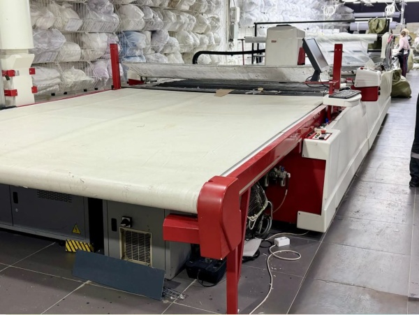 Автоматический раскройный комплекс Investronica CV070