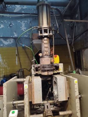 Экструзионно-выдувная установка ВПГ-20