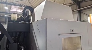 Обрабатывающий центр с ЧПУ 3-осевой CFV-800i Б / у Цинциннати