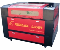 Лазерный гравер Redsail М900