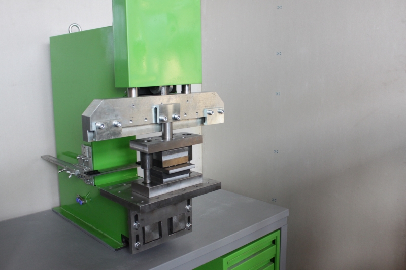 Универсальный пневматический пресс УПП-10 купить в Чебоксарах по цене ...