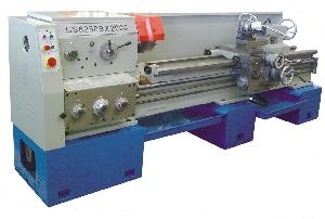 Токарно-винторезный станок CS6250В/1500