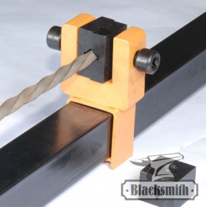 Инструмент продольного скручивания Blacksmith M3-TR