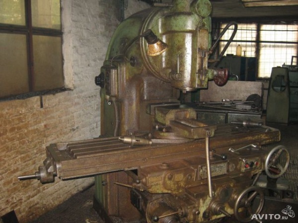 Вертикально-фрезерный 6Н13П купить Б/У в Азове - Биржа оборудования ...
