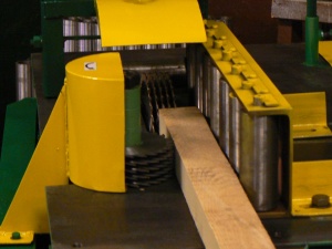 Станок реброво-горбыльный тарный многопил ГР-500 (установка до 7 пил для производства тарной доски)