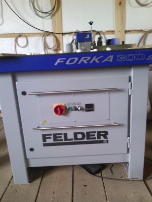 Кромкооблицовочный станок Felder Forka 300 s