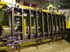 роботизированный комплекс, для сварки емкостей промышленные роботы