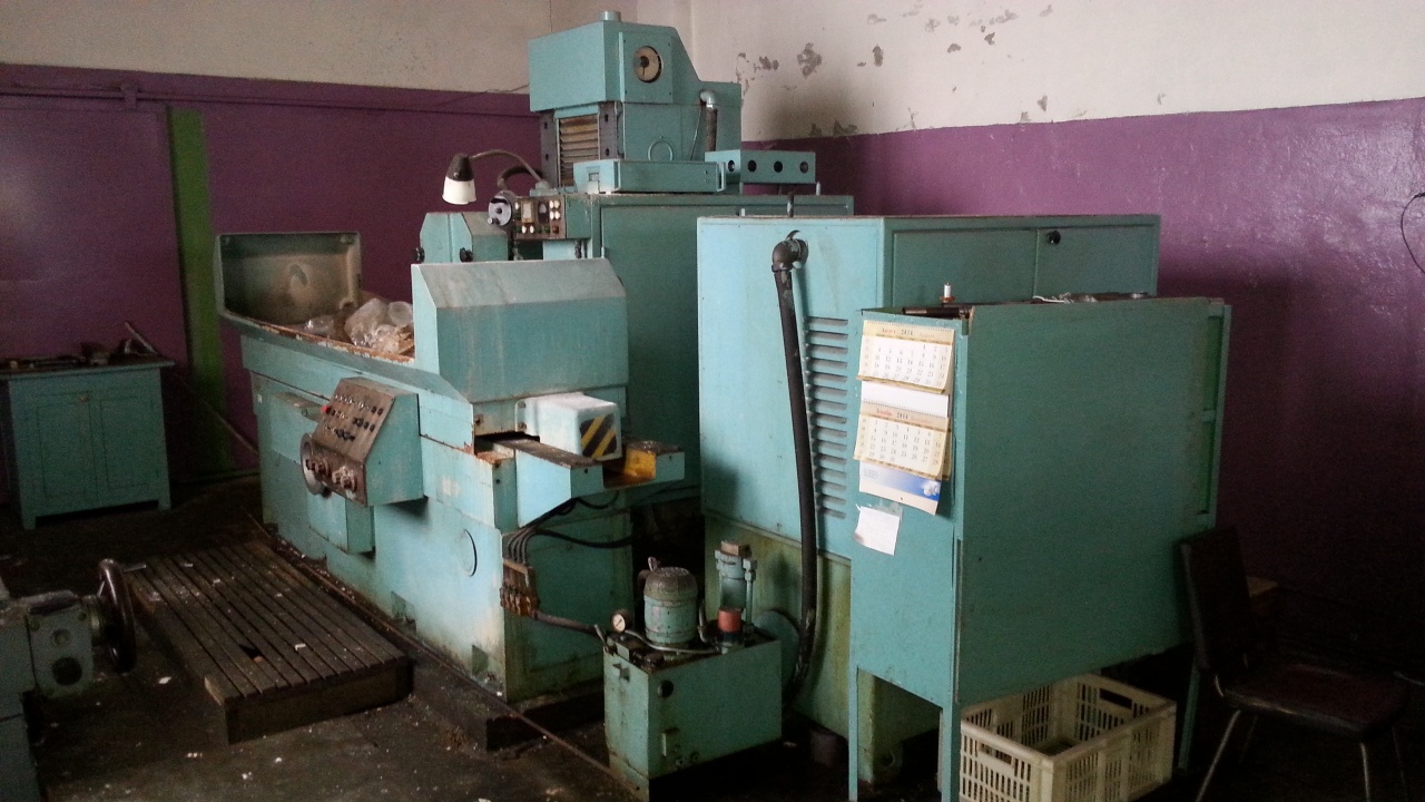 Многорезцовый станок. Организация продаст станки. Организация продаст станки. Организация продаст станки. Токарно-винторезный станок 16к25.