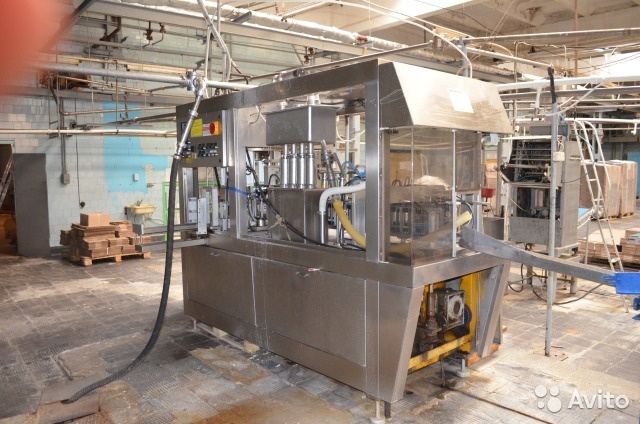 Автомат по фасовке в пюр-пак RG-47 Италия купить Б/У в Москве по цене 1 ...