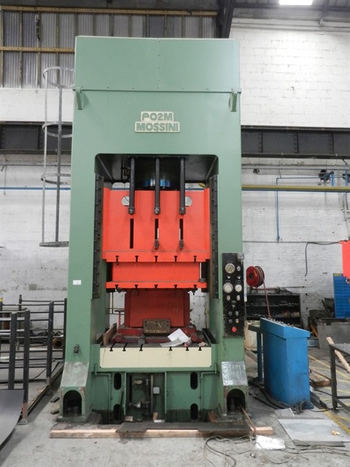 пресс гидравлический большой 630 тонн одностоячный. пресс-гидравлический 250тс. д2434 пресс гидравлический. пресс кривошипный матрикс 30 тонн. пресс пху 250н.