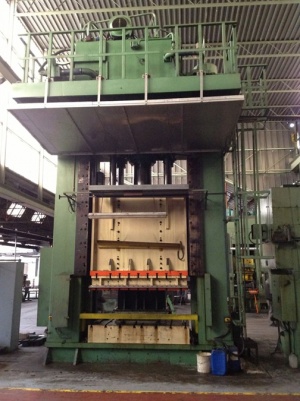 гидравлический пресс - LVD EMF-TWI - 600 тонн
