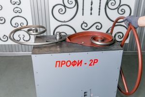 Кузнечно-гибочные станки «ПРОФИ-2Р» - с механическим (ручным) приводом через редуктор предназначены для «холодной и горячей» ковки