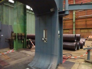 портальный гидравлический пресс BAKKER - 500 тонн