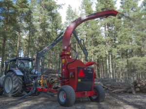 Измельчитель древесных отходов Junkkari HJ 500 - с приводом от трактора