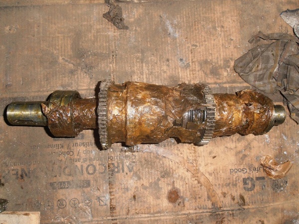 Фрикционный вал в сборе 6Р12, 6Р82, ВМ-127, 6Р82, 6М82, 6М12П, 6Р11 ...