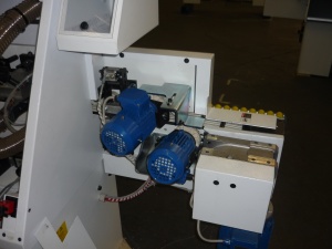 Автоматический односторонний кромкооблицовочный станок. Модель В20 фирма PAOLONI, Италия.