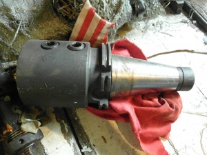 Инструмент(оправки, головки, пр-во ГДР) к фрезерным и расточным станкам, с консервации