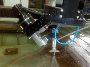 Промышленная установка для гидроабразивной резки HEAD WATER JET(HD5X-AC)
