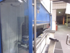 Листогибочный пресс - гидравлический Trumpf TrumaBend V2300S, 230 ton x 4250 mm CNC