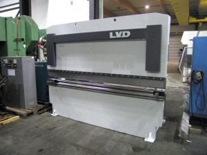 Листогибочный пресс - гидравлический LVD PPBL, 100 ton x 3100 mm