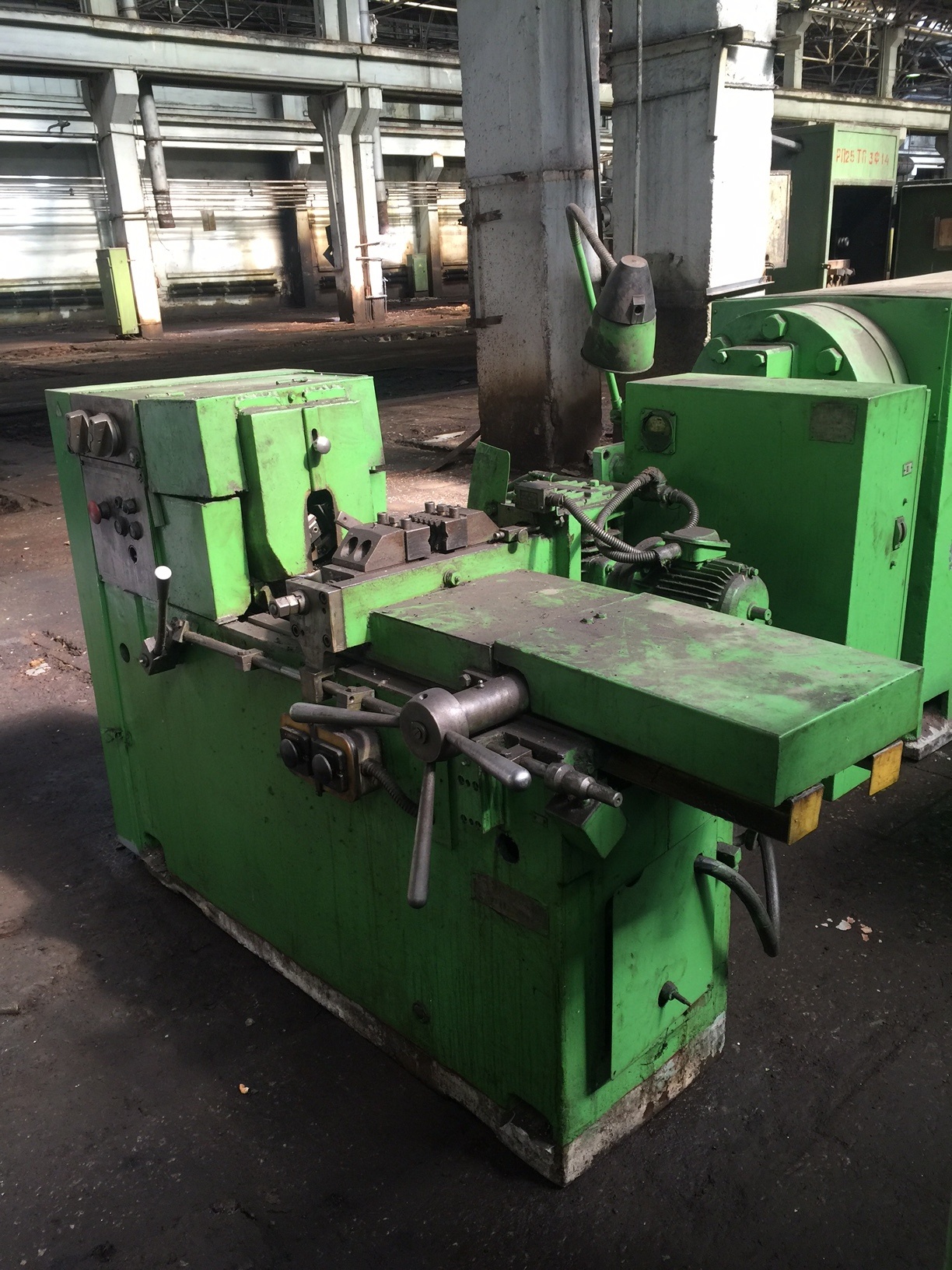 Станок резьбонарезной 5а993. Резьбонарезной полуавтомат 5993. Mcc 5993. Резьбонарезной станок zts-40c. Протяжной станок 7534.