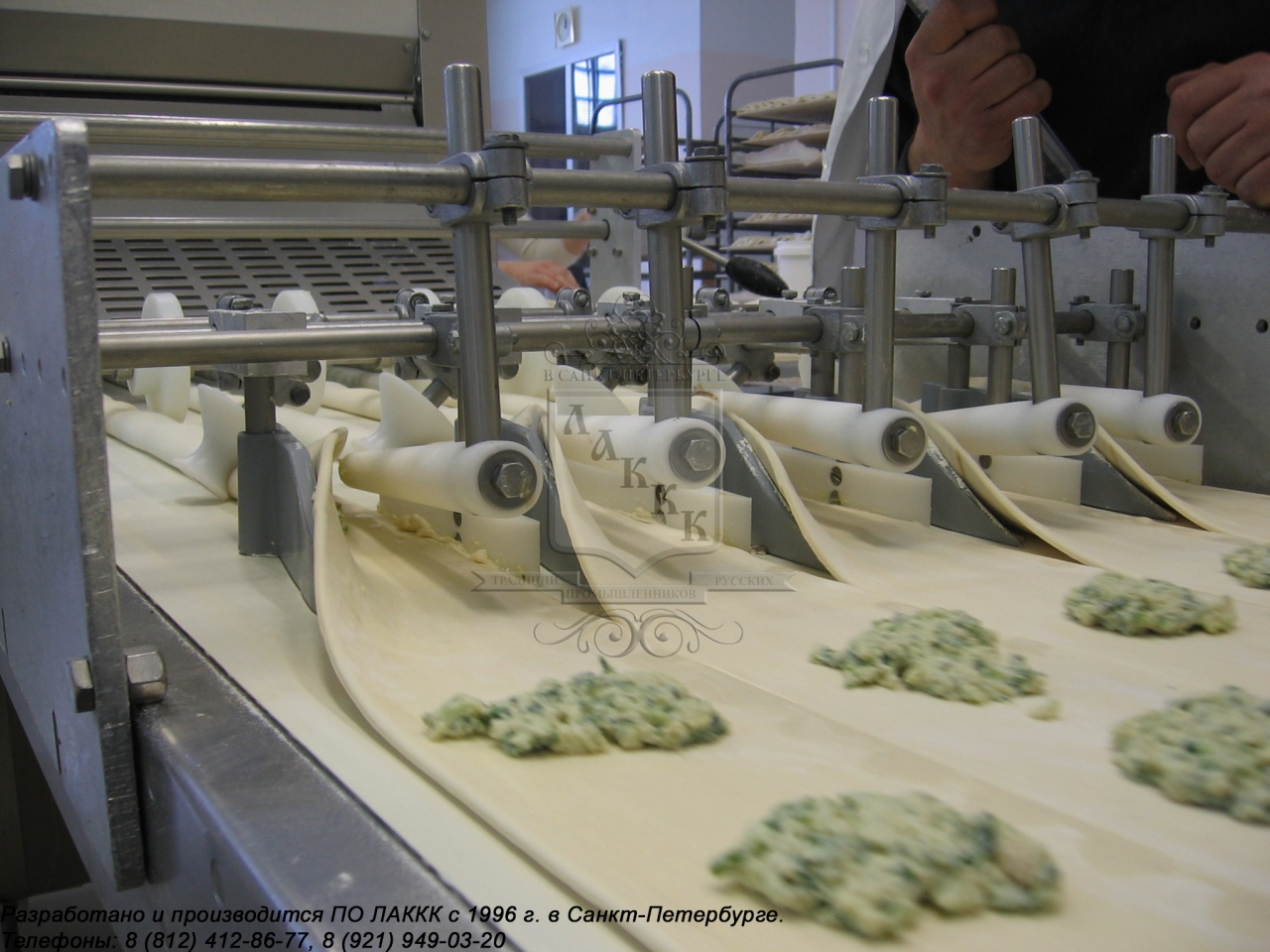 Стол автоматической нарезки теста ЛАККК 3500 купить в Санкт-Петербурге ...