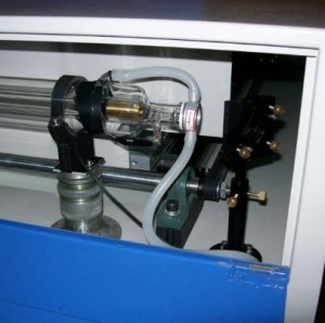 Лазерный гравировальный станок, гравер Rabbit HX 1290 SC по металлу, дереву, пластику