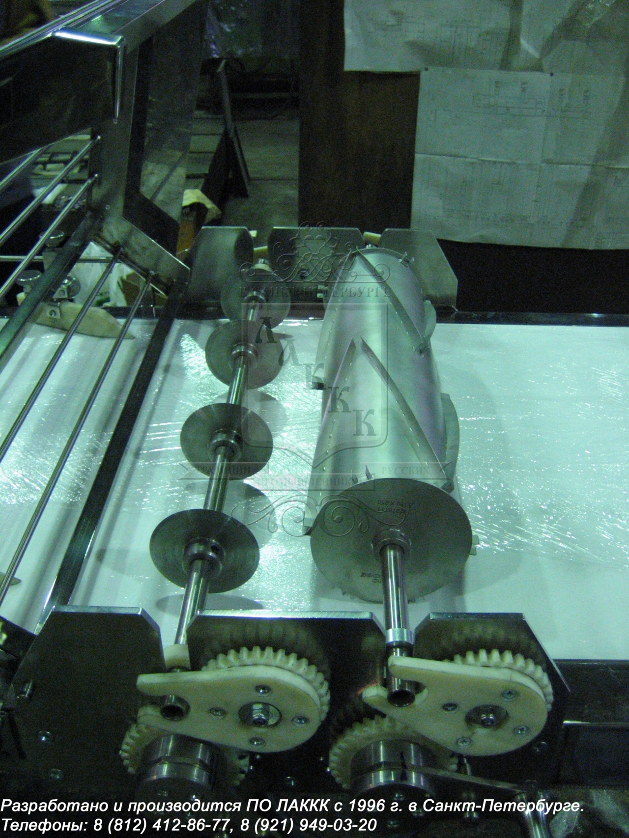 Стол автоматической нарезки теста ЛАККК 3500 купить в Санкт-Петербурге ...