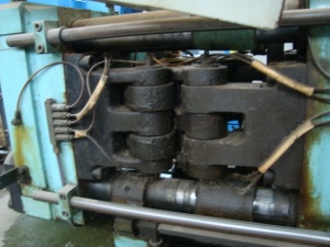 CS1957/100E термопласт-автомат