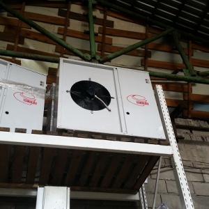 Компрессорно-конденсаторный блок (холодильный агрегат) Arneg