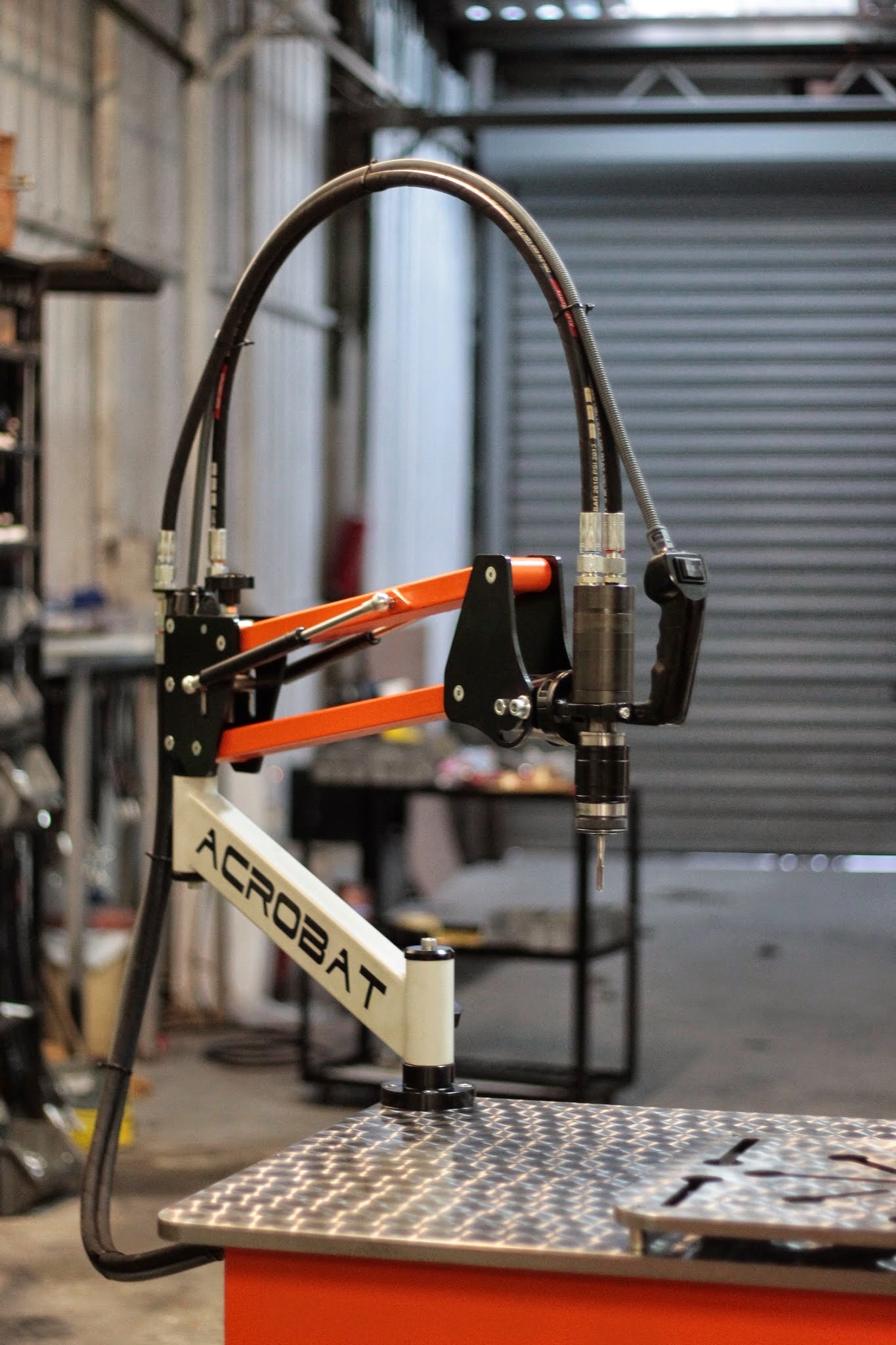 резьбонарезной станок манипулятор. пневматический резьбонарезной шпиндель vertex. резьбонарезной манипулятор м3-м12. станок манипулятором. станок манипулятором.