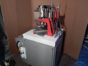 Сварочный станок (автомат) для сварки ПВХ-конструкций