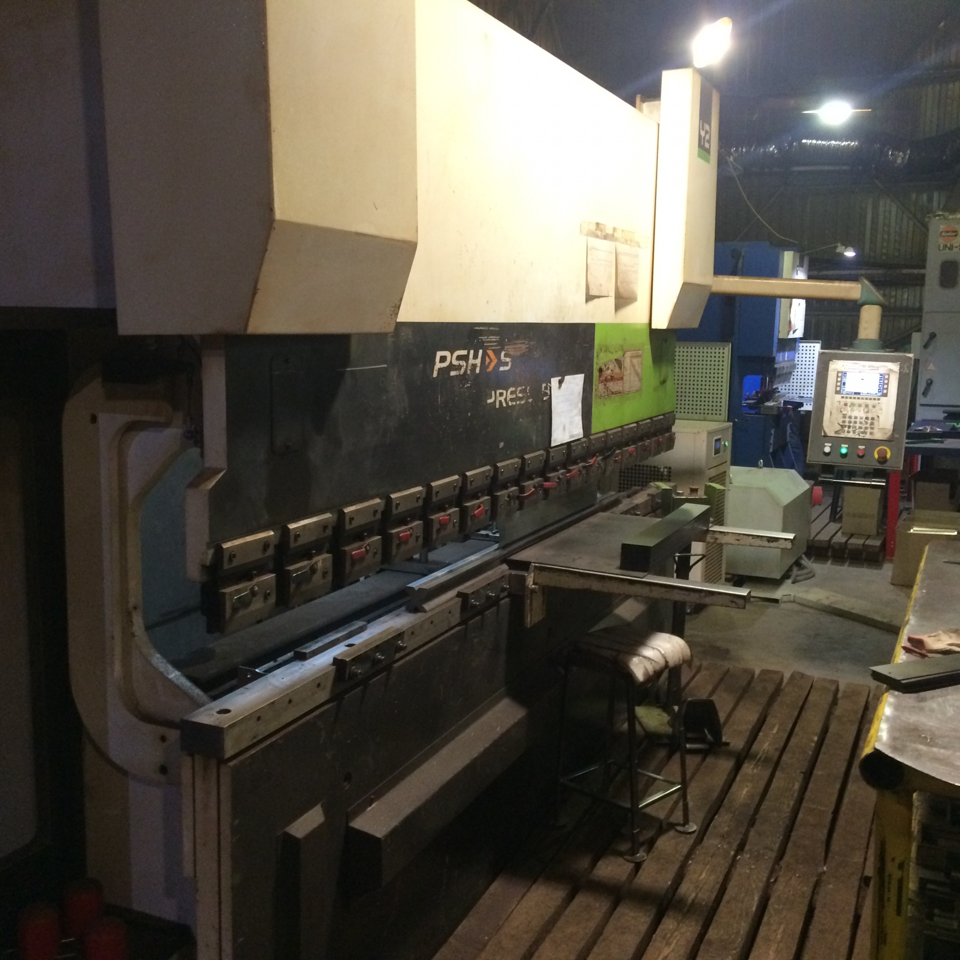 Пресс гибочный ( Листогиб ) усилие 100 тон на 3000 мм, Модель Psh-100т ...