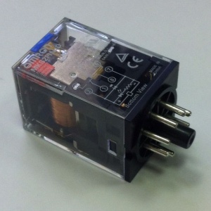 MKS2PIN-D-DC24 Реле, штепсельный терминал, 8-контактный, DPDT, 10A, механический и LED индикатор, тестовая кнопка Omron