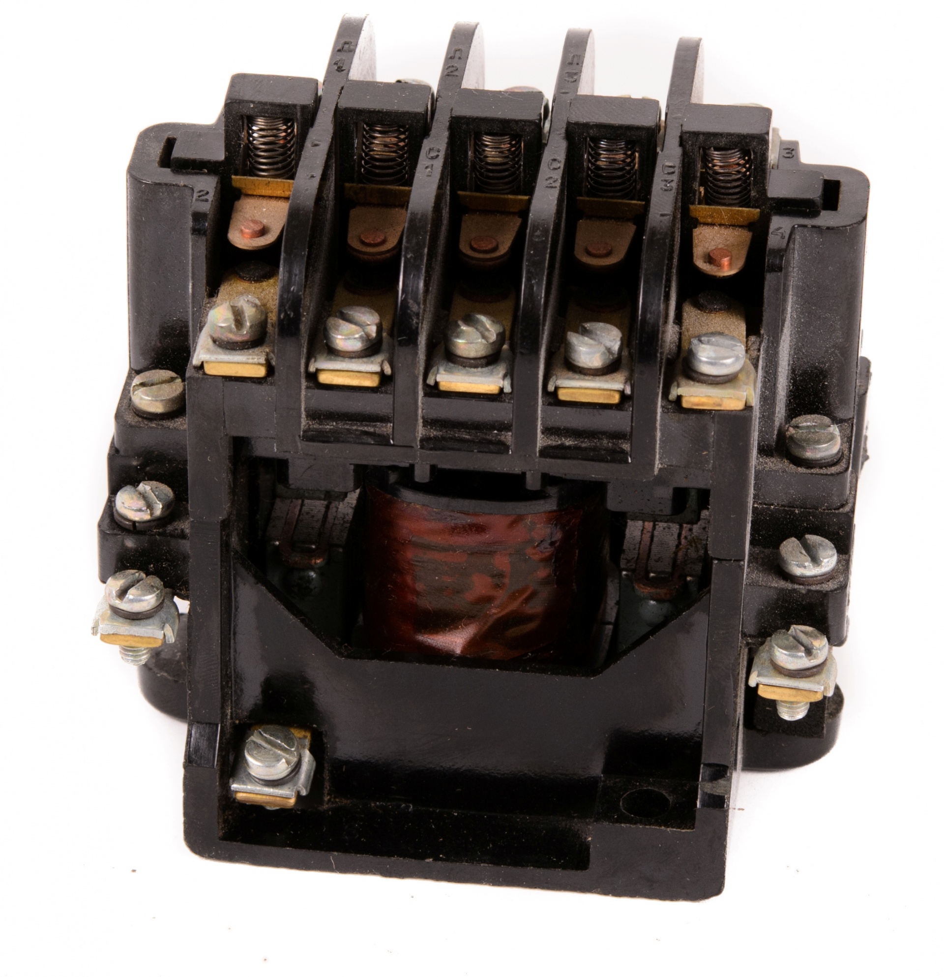 Магнитный пускатель ПМЕ 011, ПМЕ 071, ПМЕ 111, ПМЕ 114, ПМЕ 211, ПМЕ ...