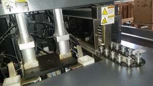 Полуавтомат бутылок, флаконов (моноблок) выдува ПЭТ преформ в комплекте с транспортером QCS-D-1500