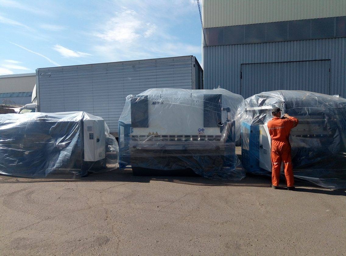 Гидравлический листогибочный пресс с контроллером, (кромкогиб) купить в ...