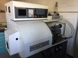 PUMA Tech CNC Lathe Ø 300 Fanuc Oi Mate TC