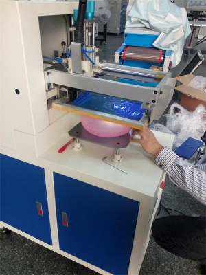 Полуавтоматический принтер для шелкографической печати на латексных воздушных шарах NBC – 10