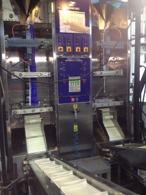 машину розлива и упаковки filpack 5000 с разливочным устройством: visco, жидкостным