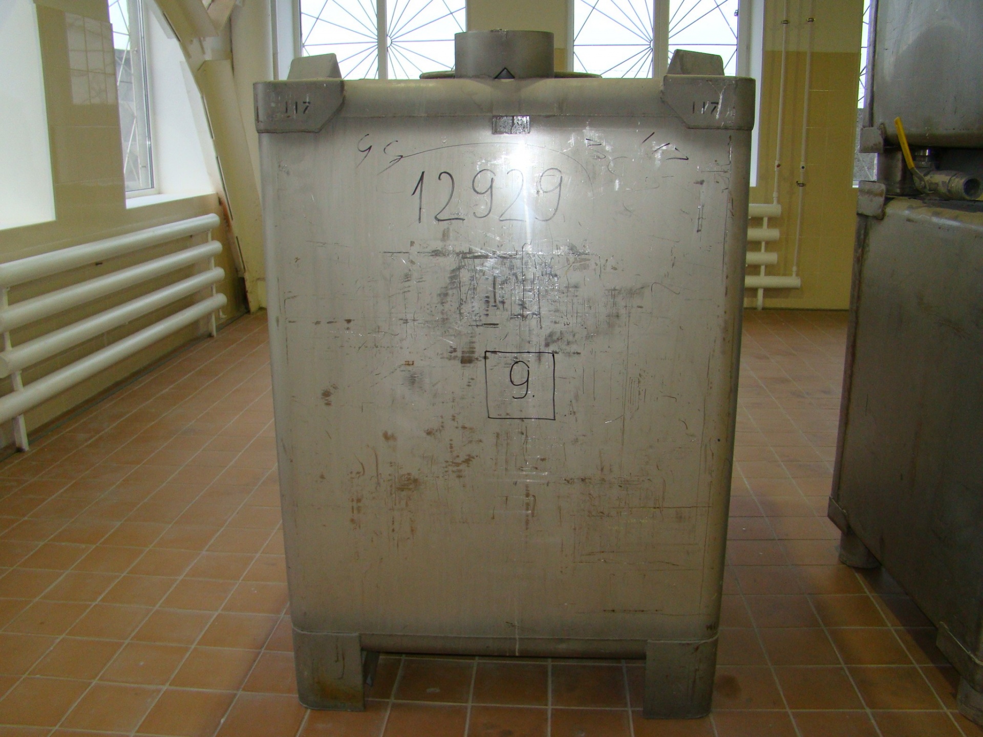 Емкости из нержавеющей стали купить Б/У в Пущино - Биржа оборудования ...