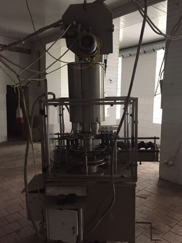 Закаточная машина пэт купить Б/У в Ростове-на-Дону по цене 650 000 руб ...