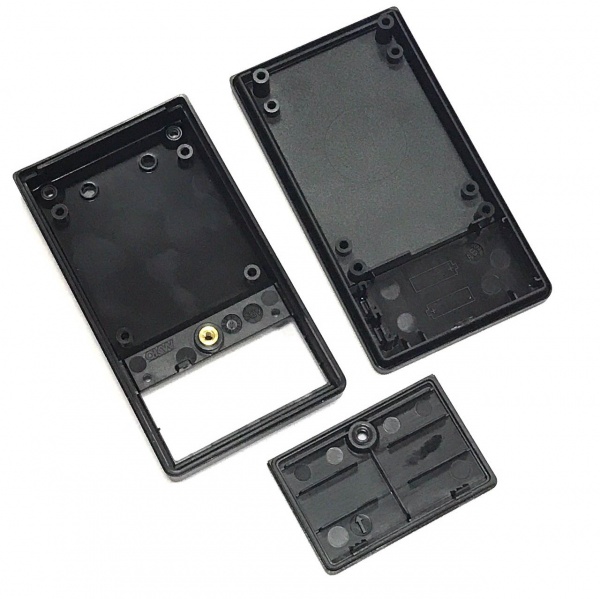 A9071109 DATEC-POCKET-BOX M-OKW 105x58x18.5мм Корпус черный с отсеком для 2xAAA