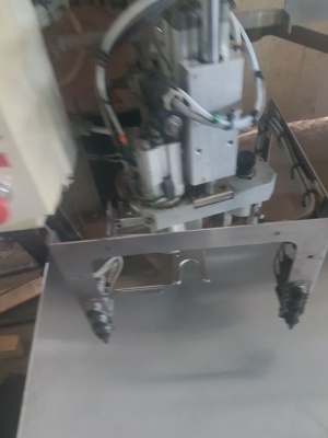 Полуавтоматическая машина розлива в bag-in-box Technibag re600 (Франция) линии, оборудование розлива