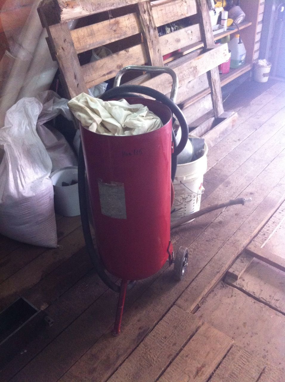 Пескоструйная установка купить Б/У в Москве по цене 9 500 руб. - Биржа ...