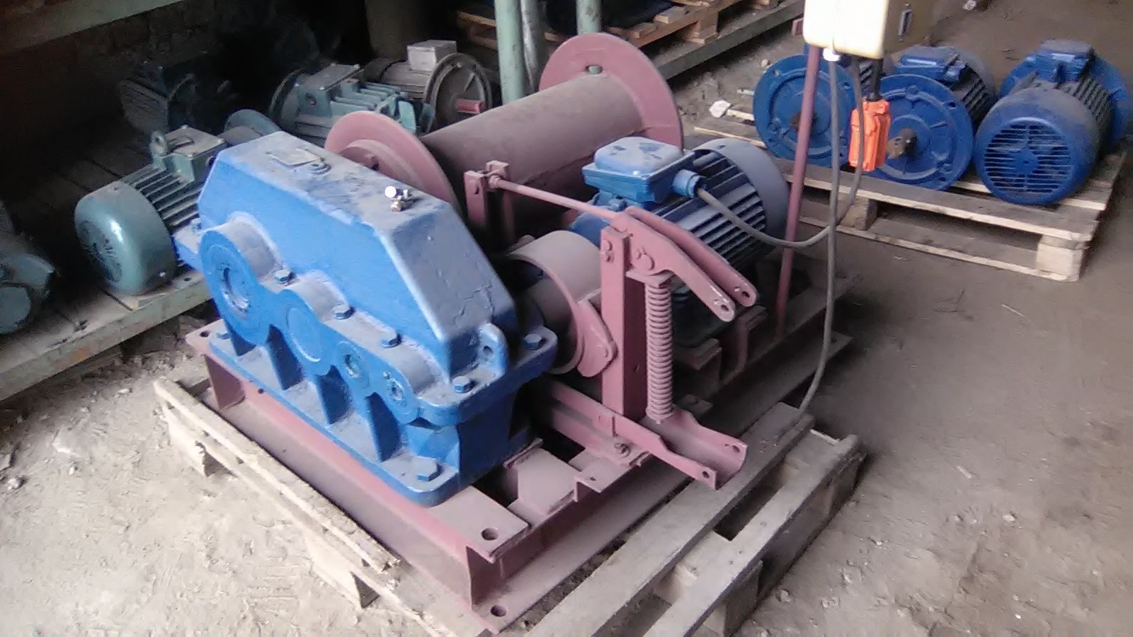 Куплю Лебедки электрические с хранения на постоянной основе used в ...