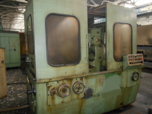 5В833, зубошлифовальный полуавтомат купить Б/У в Ярославле по цене 400 ...