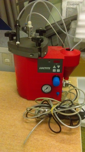 Оборудование полуавтоматическое для нанесения клеев и герметиков Loctite 97009